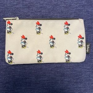 Disney Loungefly Pouch with Minnie Mouse design